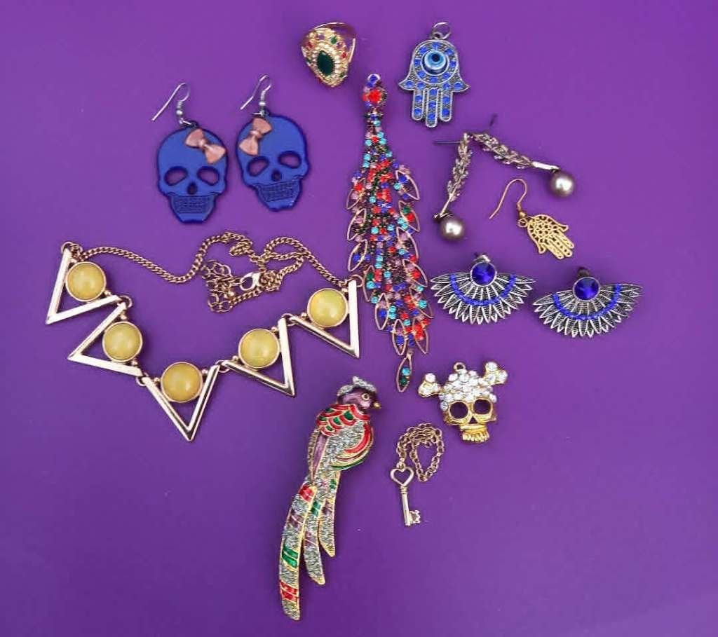 Set juwelen, allemaal samen voor 2 euro, prima staat, Handtassen en Accessoires, Ophalen
