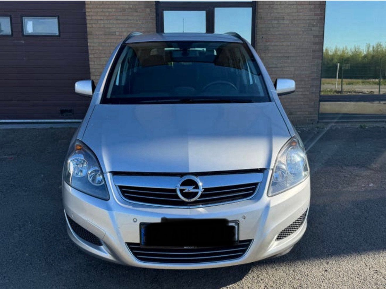 Opel Zafira 1.6 essence Airco 7 places LEZ OK, Autos, Argent ou Gris, Achat, Entreprise, Boîte manuelle