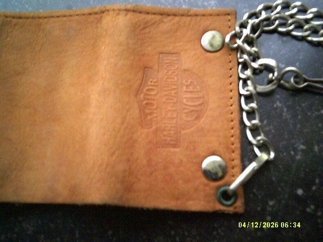Harley Davidson Portofeulle met ketting in bruin leder., Bijoux, Sacs & Beauté, Neuf, Autres marques, Enlèvement ou Envoi, Brun