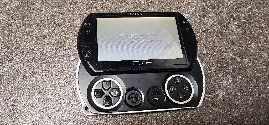PSP go (951), Consoles de jeu & Jeux vidéo, Enlèvement ou Envoi, Utilisé