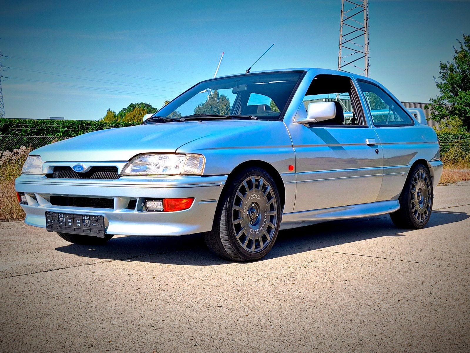 Ford Escort RS2000 2.0 DOHC 16v schuifdak, Autos, Ford, Escort, Entreprise, Carnet d'entretien, Essence
