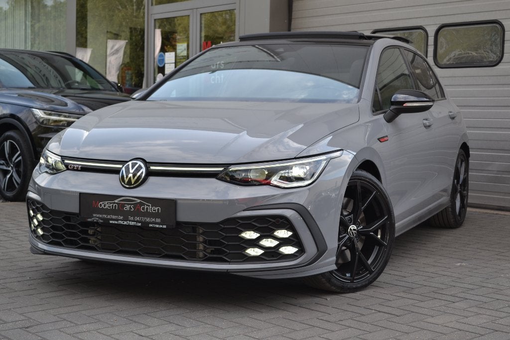 Vw Golf 8 GTI. Pano, add. cruise. 8500KM!!!!, Auto's, Euro 6, 4 cilinders, 1984 cc, Bedrijf