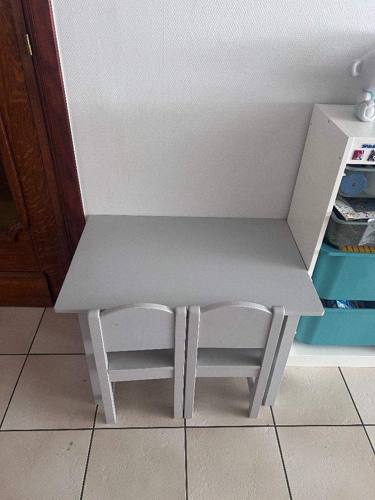Kindertafeltje met stoelen ikea, Enlèvement, Comme neuf, Table(s) et Chaise(s)