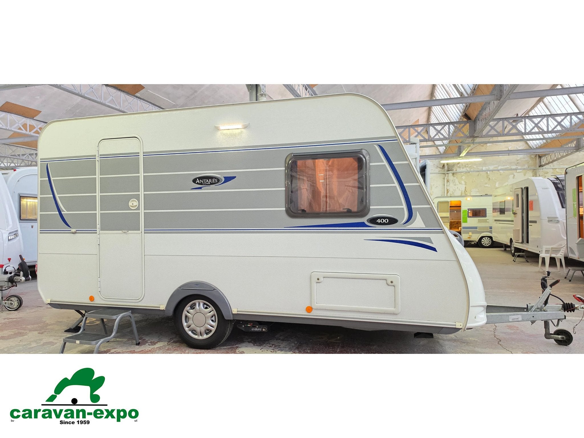 CARAVELAIR ANTARES LUXE 400, Jusqu'à 4, 750 - 1000 kg, Caravelair, 4 à 5 mètres