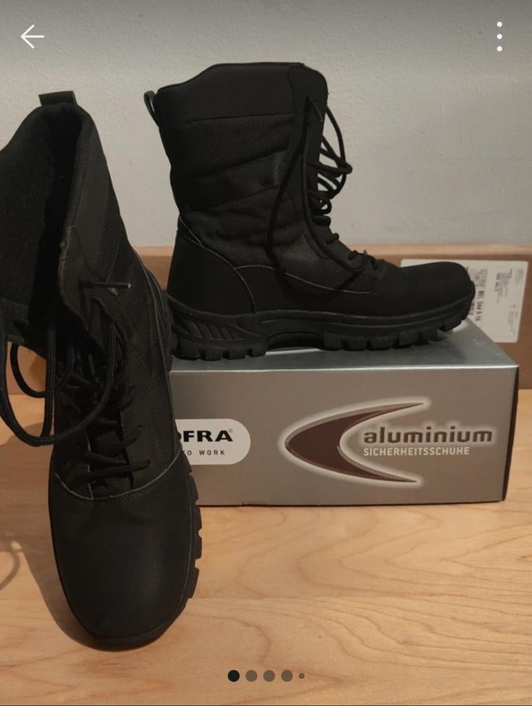 Paire de bottes fines noir légères et confortables T 44, Vêtements | Hommes, Chaussures, Bottes, Enlèvement ou Envoi, Comme neuf