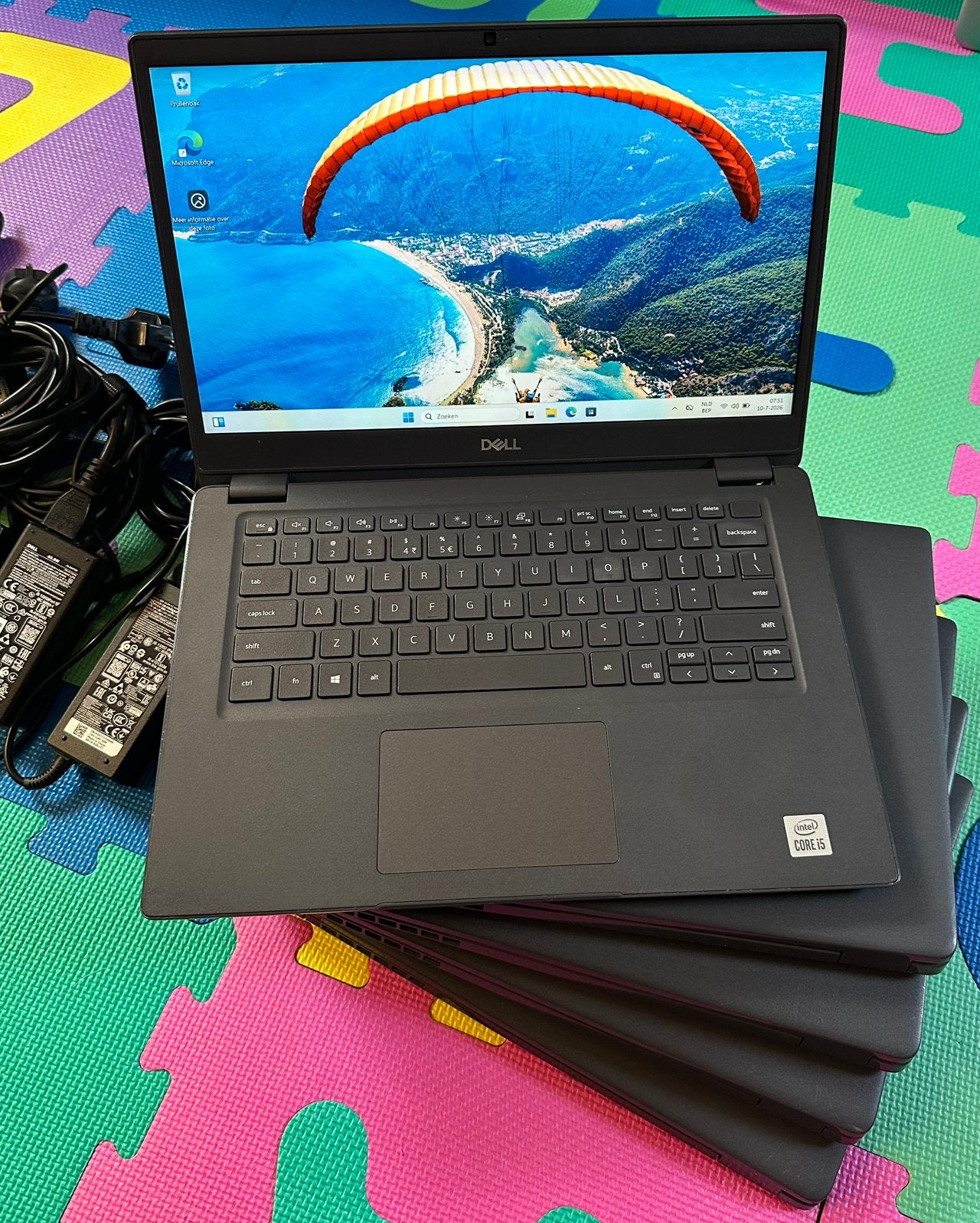 13 ‘Dell laptop/ i5-10 generatie/4gb ddr4/128gb m2 ssd/Win11, Computers en Software, Laptop-opladers, Ophalen