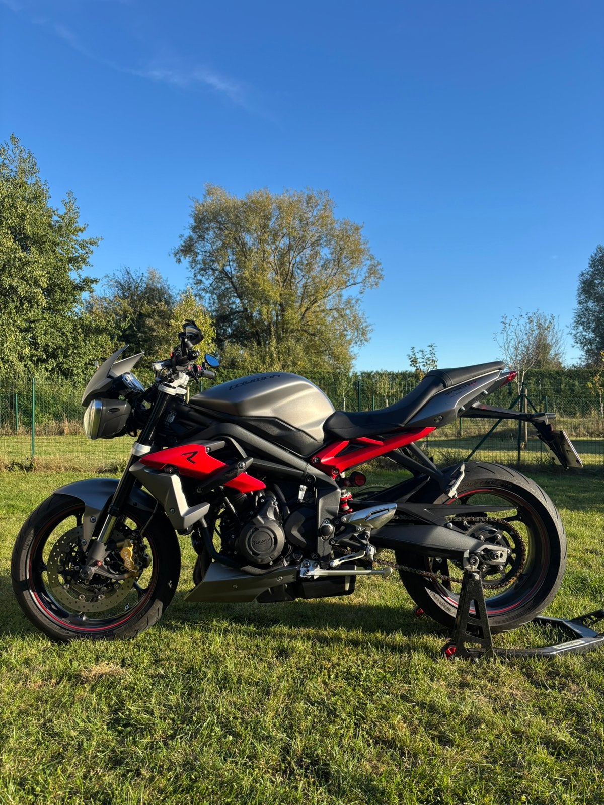 Triumph street triple R 675, Motos, Permis Moto A, Occasion, Plus de 35 kW, Particulier