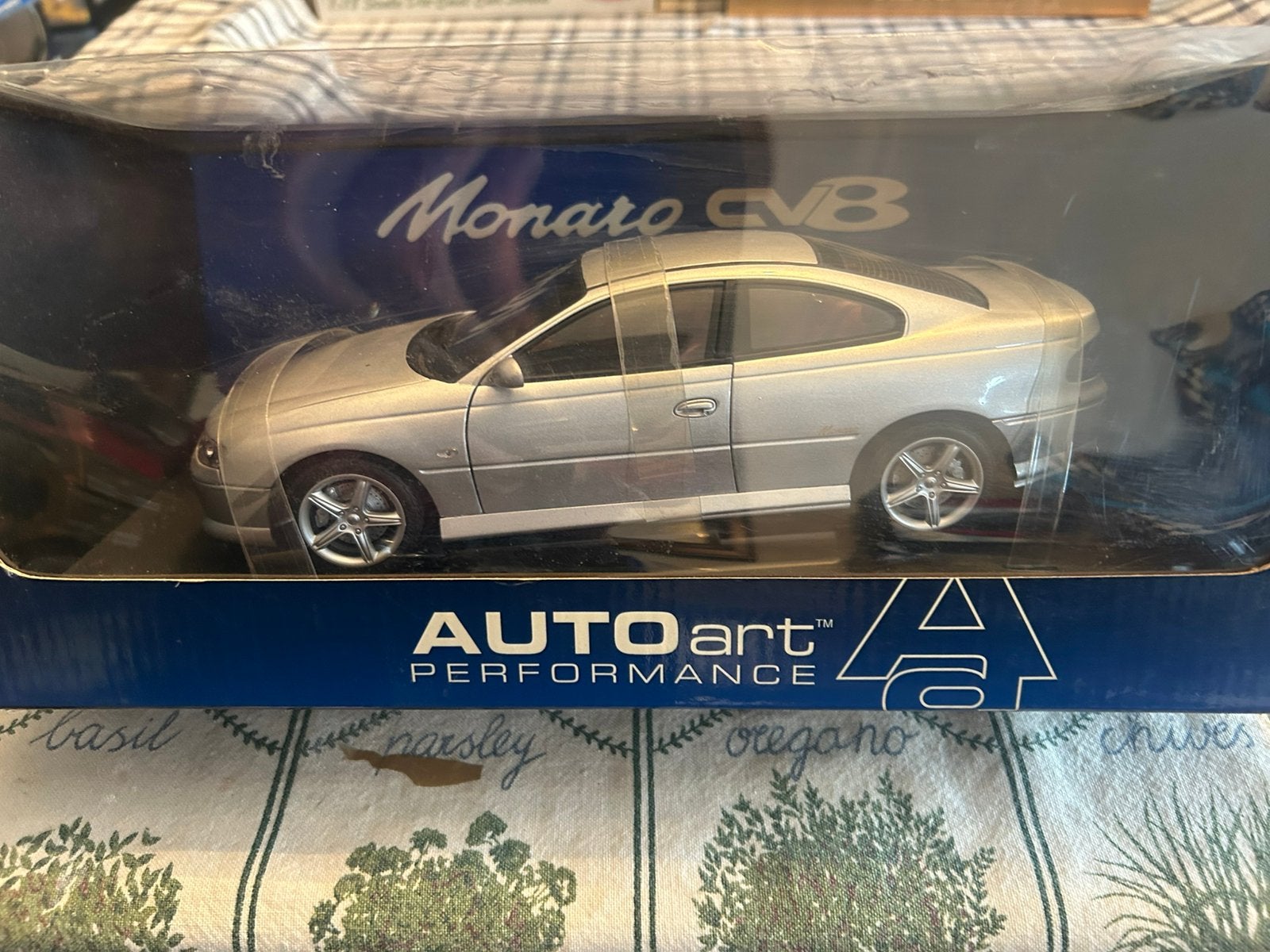 Autoart Molden Monano CV8, Enlèvement ou Envoi, Comme neuf, Autoart