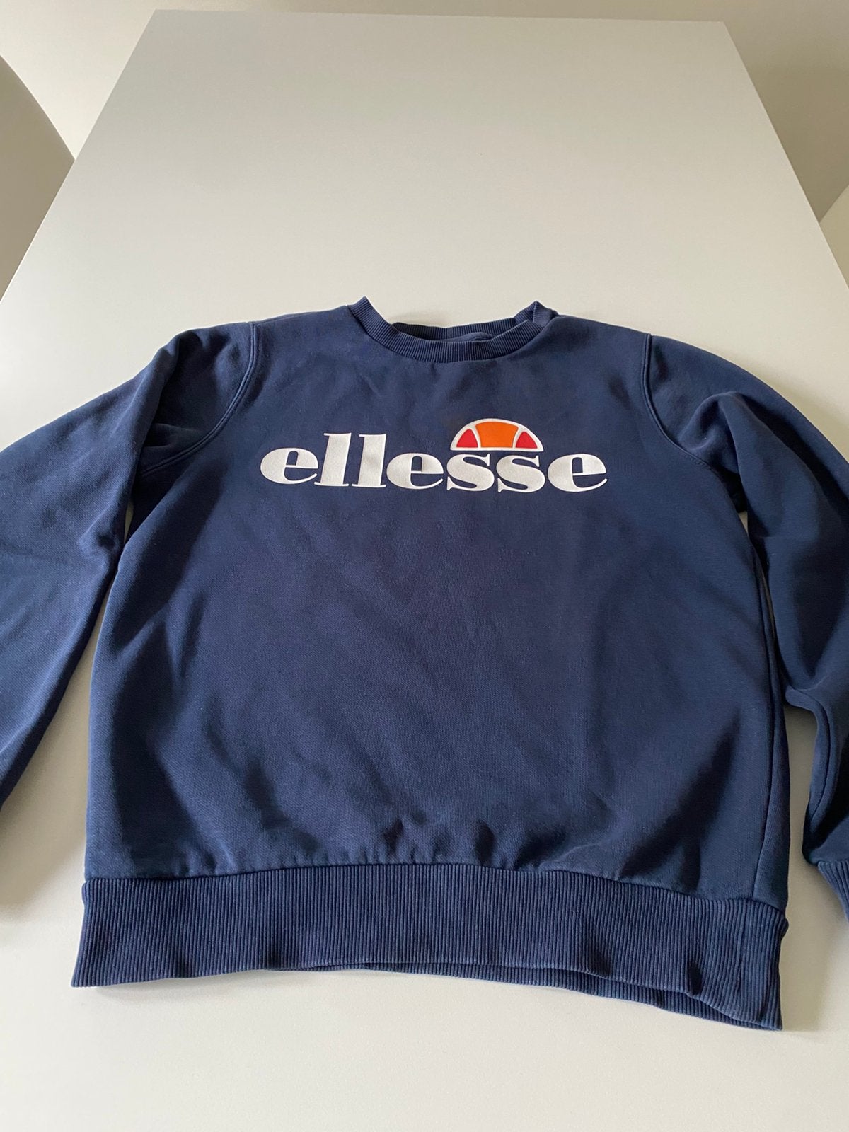 Sweater Ellesse navy blue, Ophalen of Verzenden, Gebruikt, Jongen of Meisje, Trui of Vest
