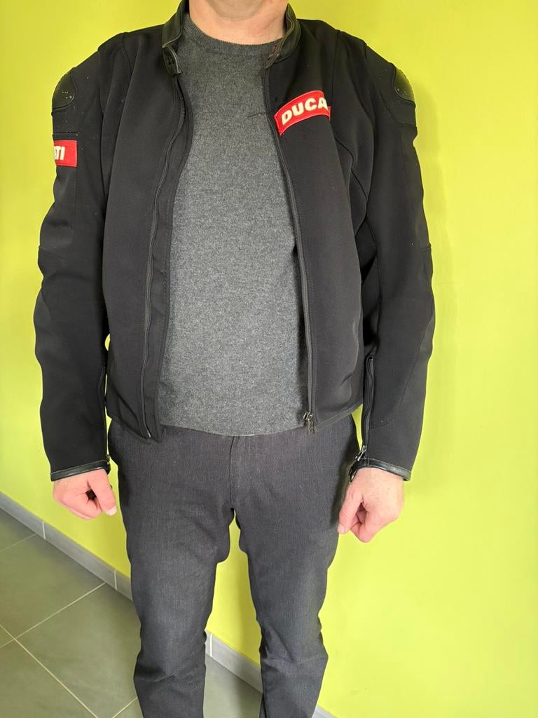 Ducati motorvest, Motoren, Kleding | Motorkleding, Ophalen