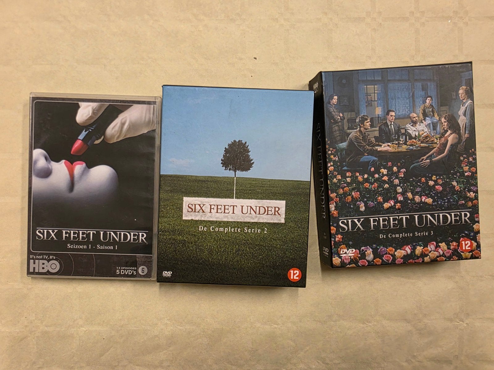 Six feet under complete serie 1, 2 en 3, Cd's en Dvd's, Ophalen, Complete serie