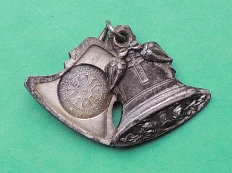 Médaille de St-Benoit Saint exorciste, Envoi, Utilisé, Bijoux, Christianisme | Catholique