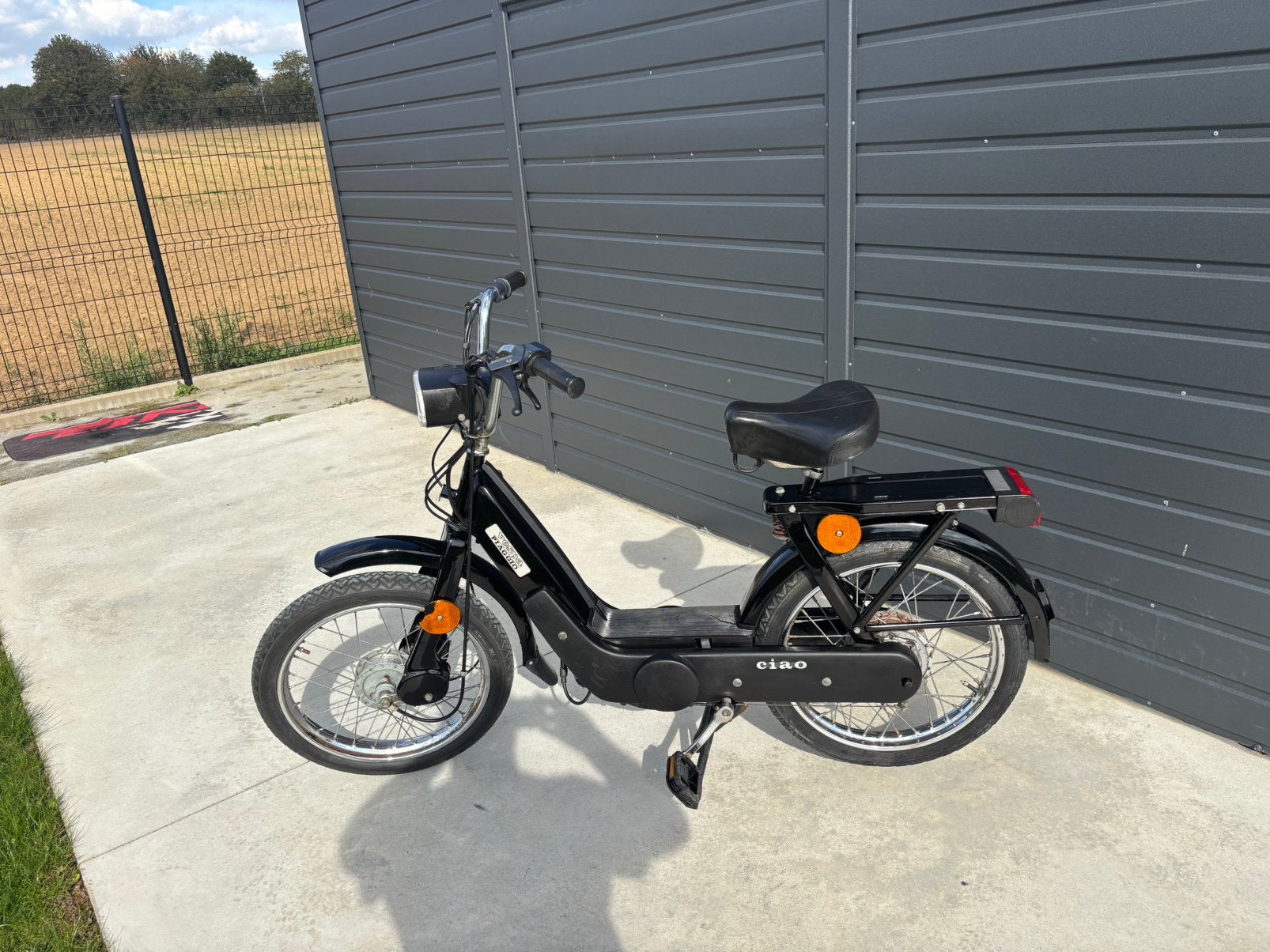 Piaggio ciao 1979 bonne état démarre et roule avec papier, Vélos & Vélomoteurs, Enlèvement ou Envoi