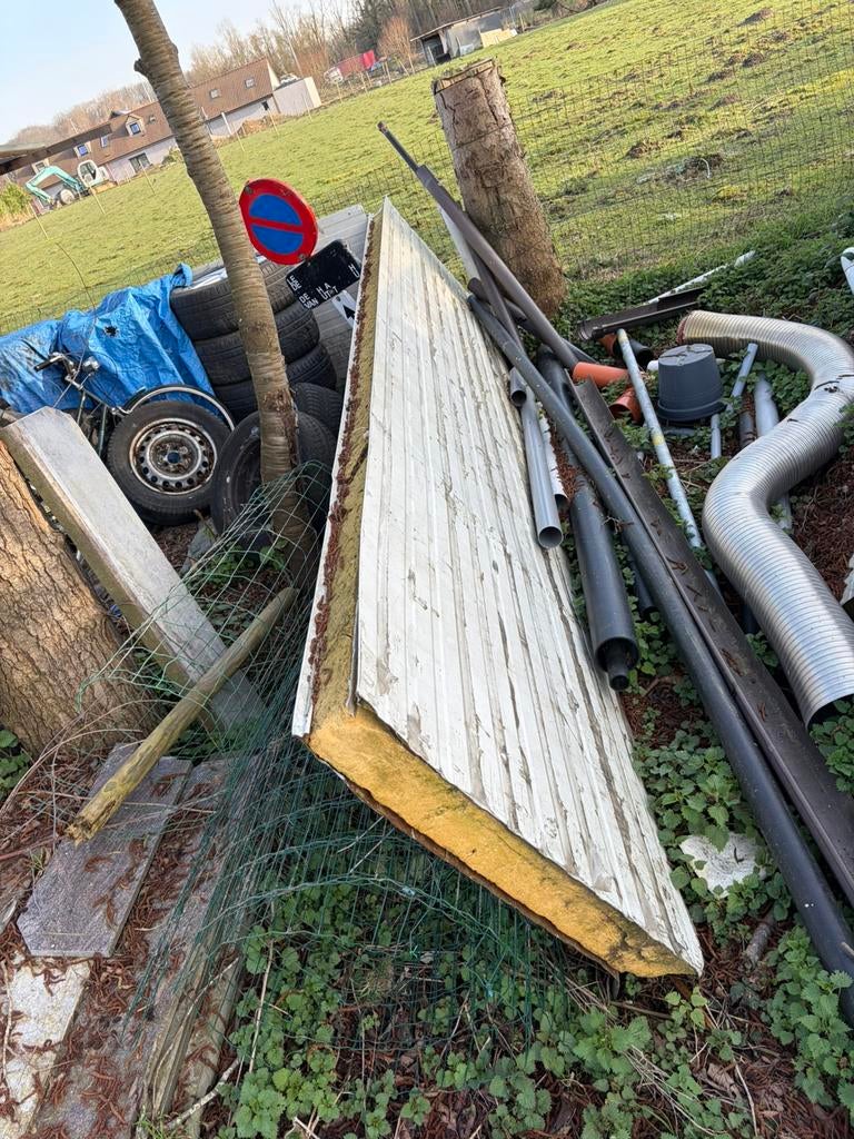 Restpartij sandwichpanelen, Ophalen, Zo goed als nieuw