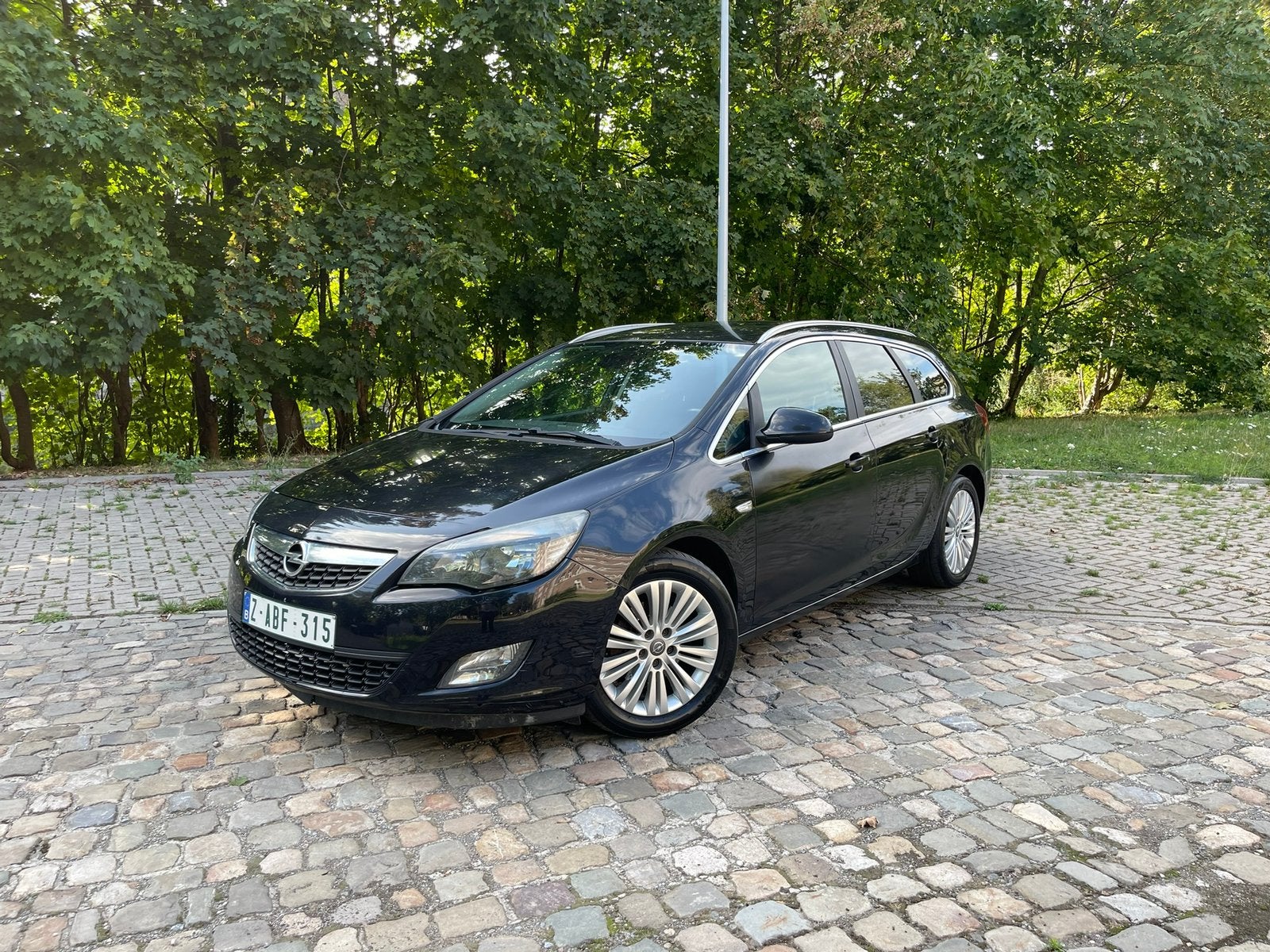 Opel Astra Sports Tourer 1.7 CDTI GARANTIE 2 ANS, Euro 5, Entreprise, Boîte manuelle, Noir