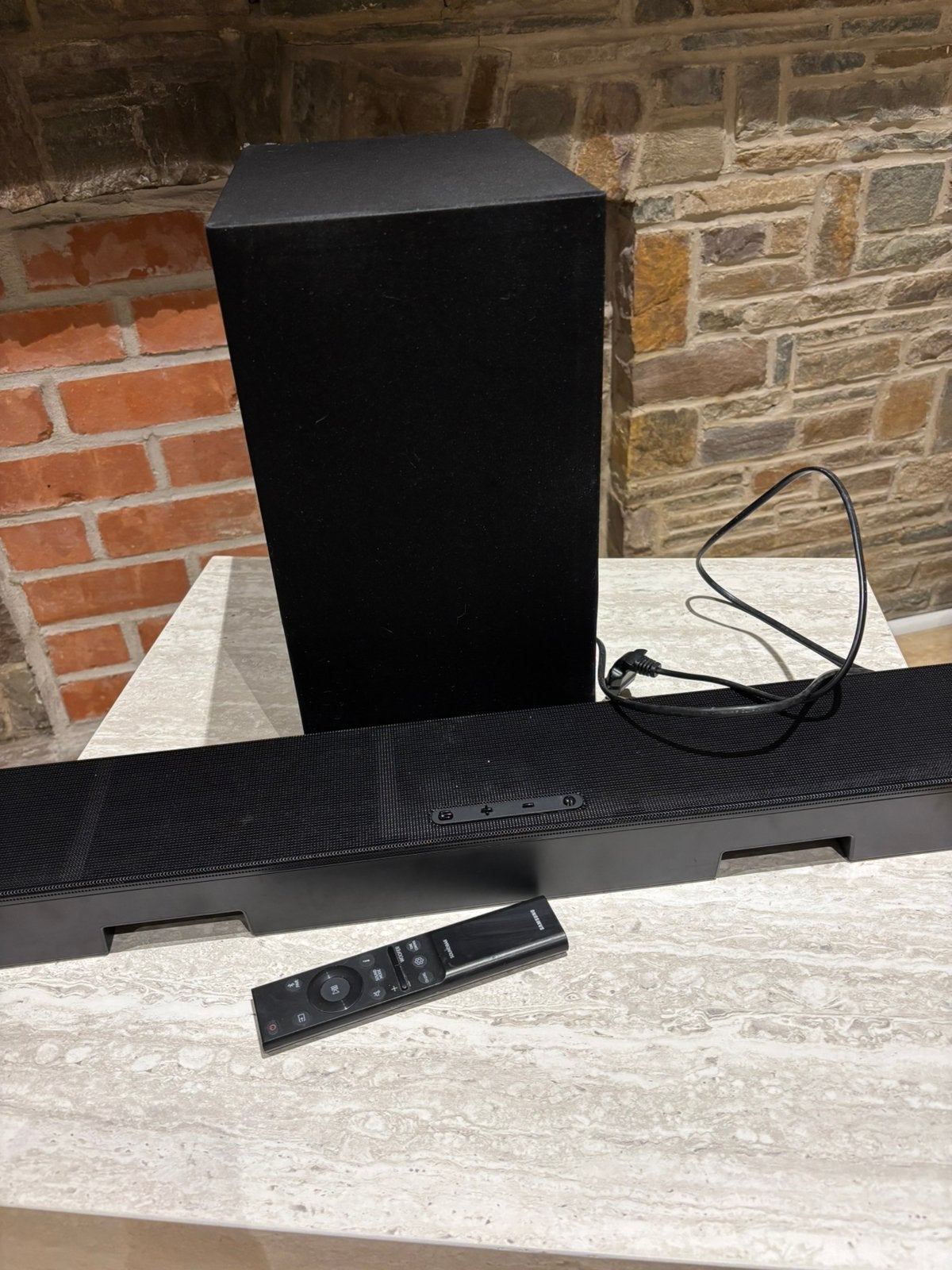 Samsung HW-Q60B Barre de son Dolby Atmos + caisson sans fil, Enlèvement, Bluetooth, Comme neuf