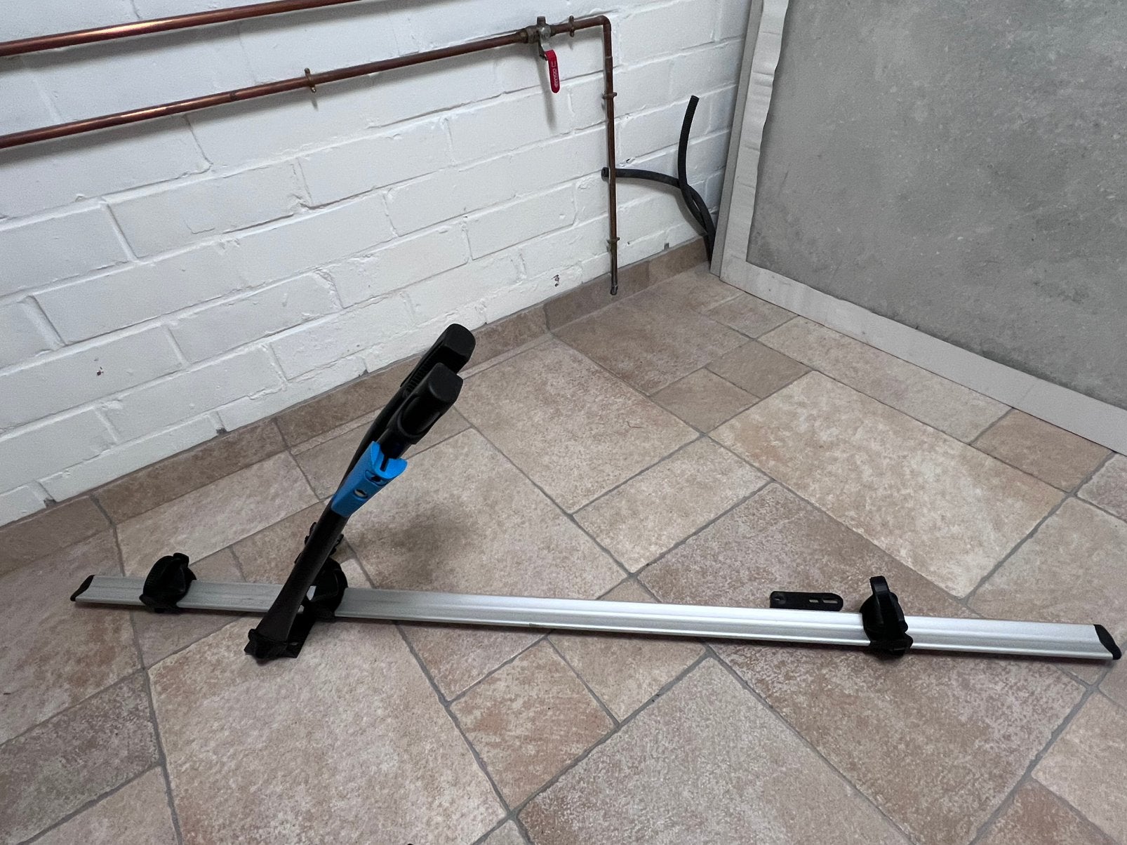 Porte-vélos sur toit Norauto Vertik 245 pour 1 vélo, Fietsen en Brommers, Ophalen, Gebruikt