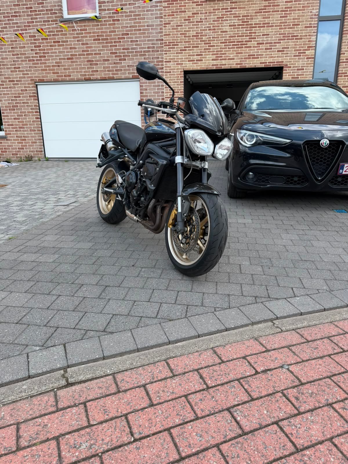 Street Triple 675 R gekeurd voor verkoop, 675 cc, Sportuitlaat, Occasion, Motorrijbewijs A