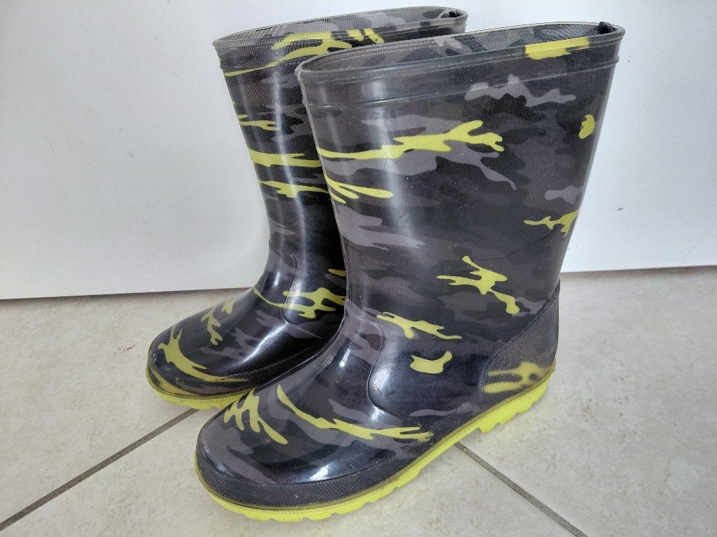 Bottes de pluie pointure 34, Enfants & Bébés, Vêtements enfant | Chaussures & Chaussettes, Enlèvement ou Envoi, Comme neuf, Bottes