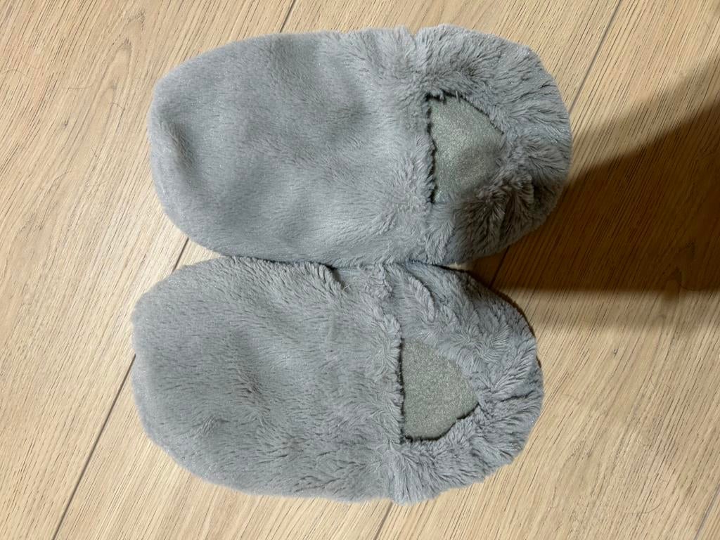 Chaussons bouillotte, Enlèvement ou Envoi, Comme neuf, Gris, Autres types