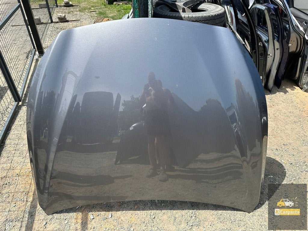 Capot Infiniti Q50, Info@fabrikant.eu, Fabrikant BV, Fabrikantstraat 1
1000 AA  Amsterdam, NL, Utilisé