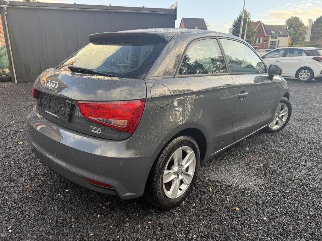 Audi A1, 1.0i ,2017, 66.000km, Navi, Airco, Pdc + 12 m garan, Auto's, A1, Bedrijf, Onderhoudsboekje, ABS