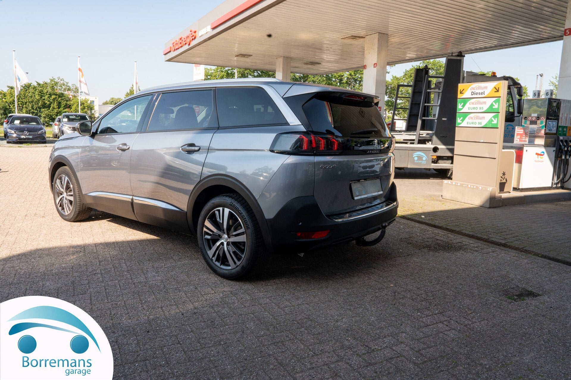 Peugeot 5008 Allure Pack Automaat | 7 Zitplaatsen | Trekhaa, https://public.car-pass.be/vhr/f1e98d7c-3497-425c-8888-820875eea0eb