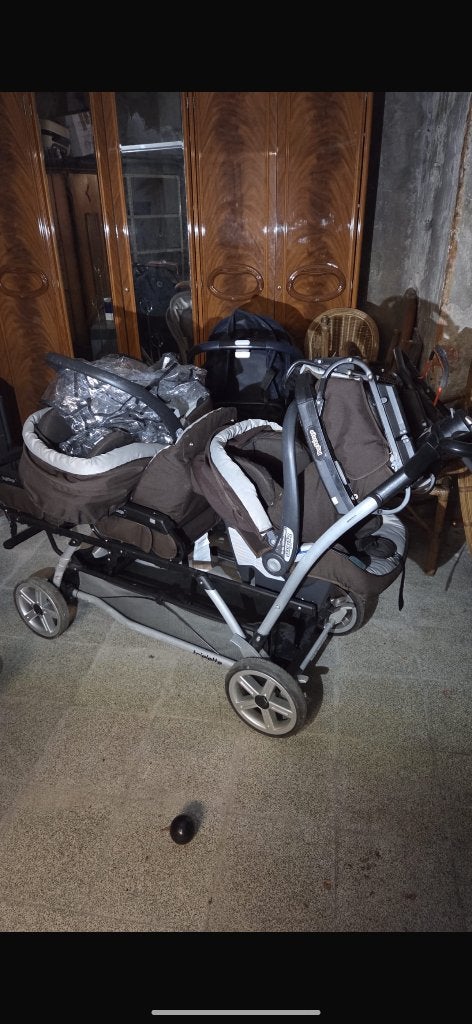 Buggy voor 3, Drielingbuggy of kinderopvangbuggy 3 plaatsen, Kinderen en Baby's, Ophalen, Gebruikt, Overige merken