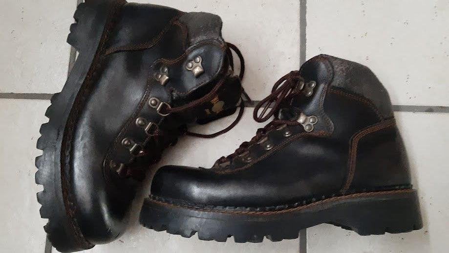 Bottes de marche sportives noires Walkworld unisex 41, Vêtements | Hommes, Chaussures de marche, Comme neuf, Walkworld, Noir