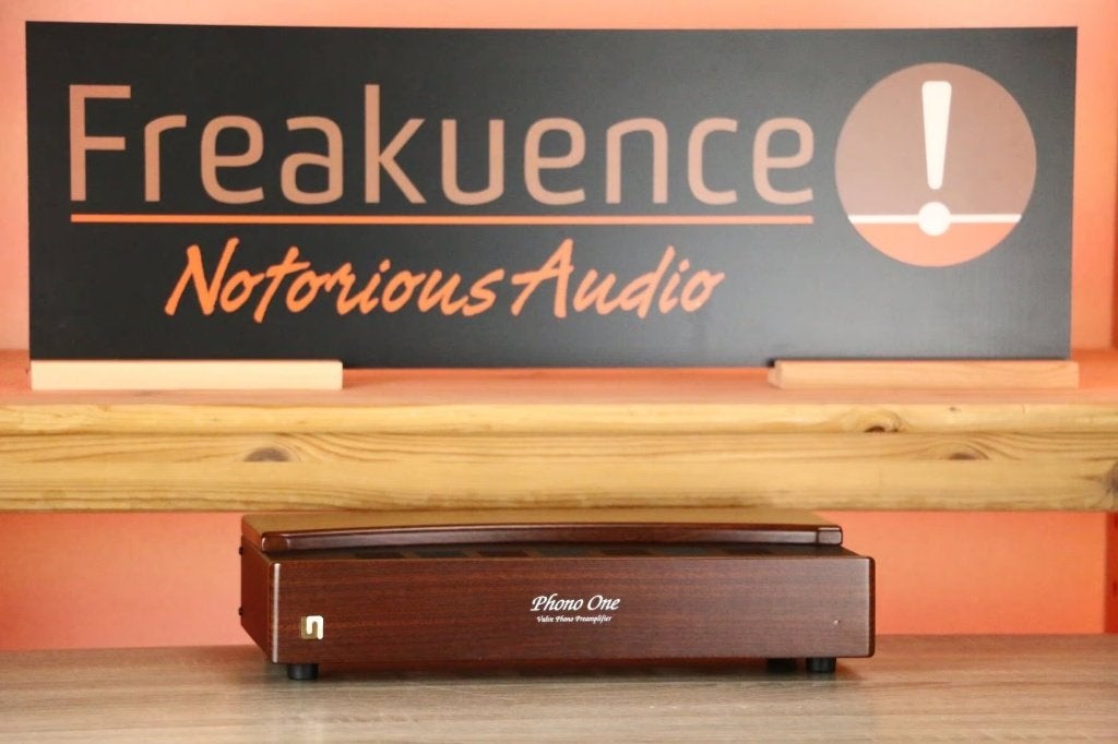 Unison Research Phono One v2 / v 2 INRUIL. Fraaie Italiaan., Ophalen of Verzenden, Zo goed als nieuw, Platenspeler