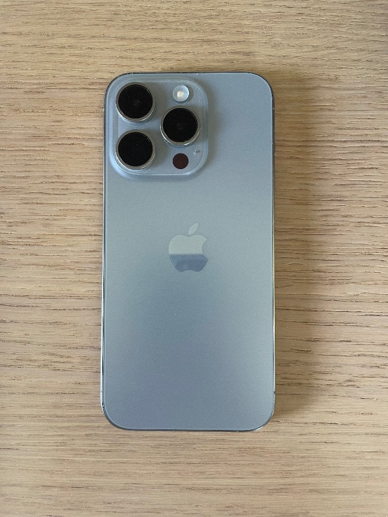 iPhone 15 pro, 128 GB, Zo goed als nieuw, Zonder abonnement, IPhone 15 Pro