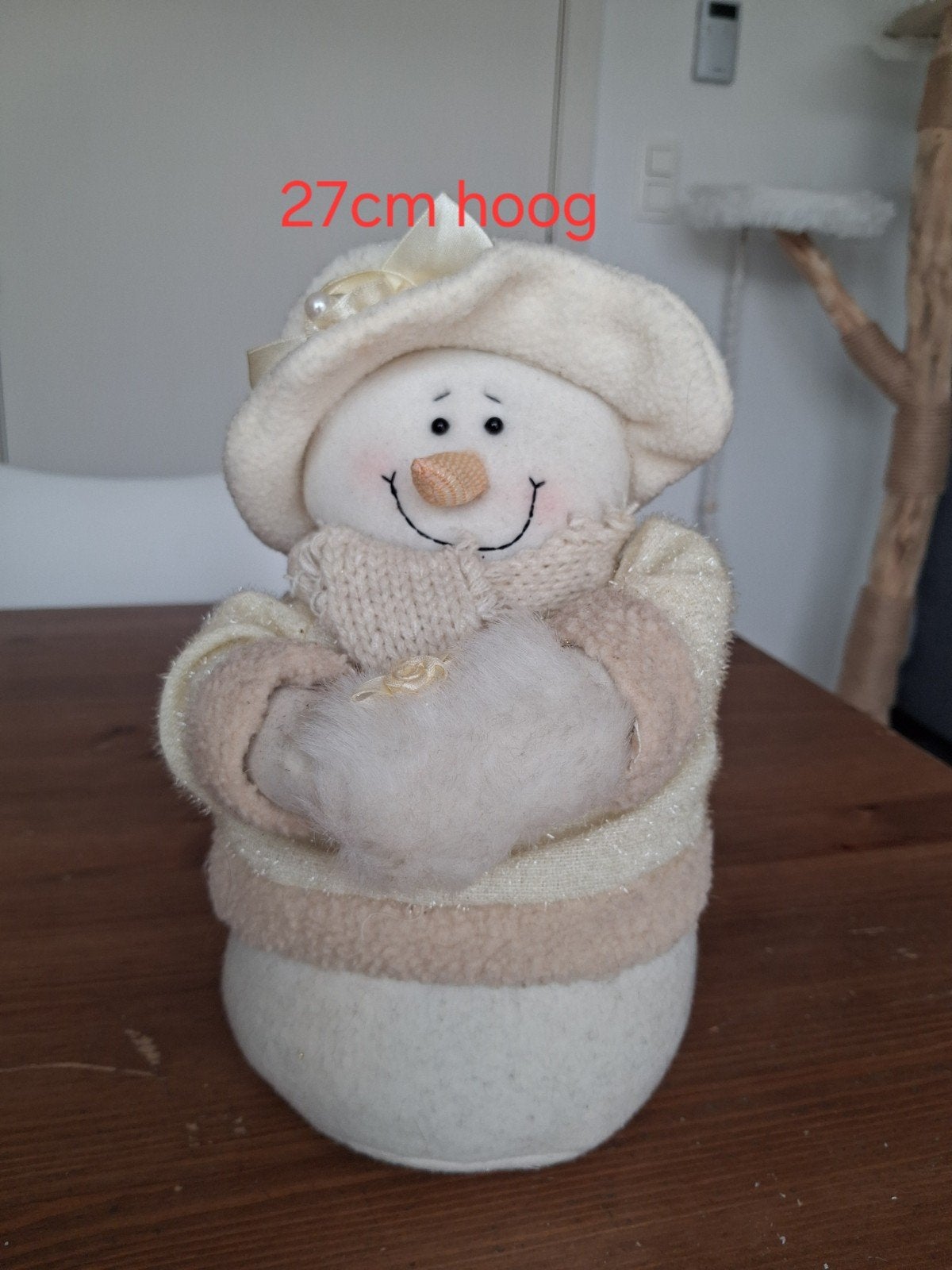 Lot kerstversiering, Ophalen