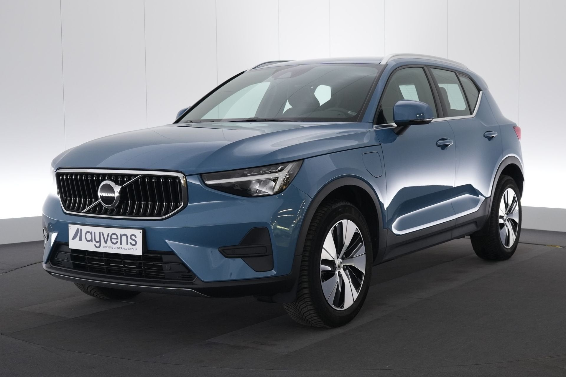 (2DRC407) VOLVO XC40, Auto's, Gebruikt, Blauw, Alcantara, Plug-in hybride
