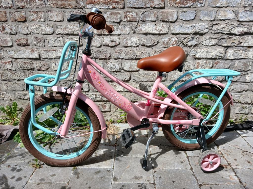 Velo enfant 16inch superlola, Vélos & Vélomoteurs, Enlèvement, Utilisé, Frein à rétropédalage, 16 pouces