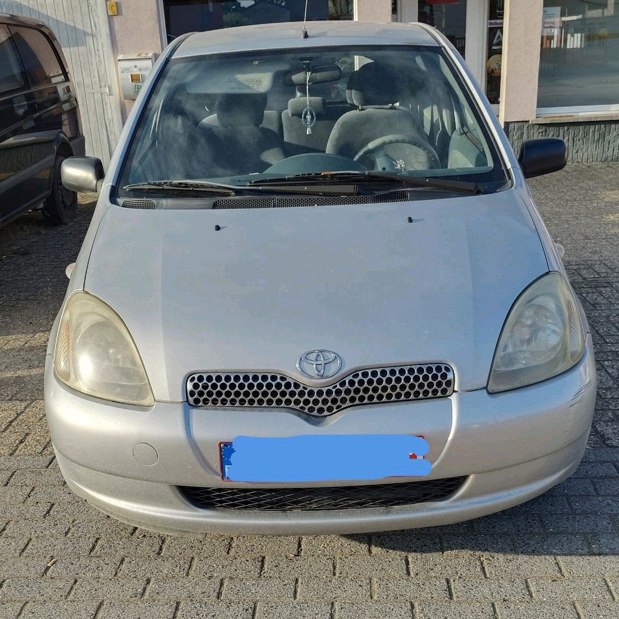 Toyota yaris, Autos, Argent ou Gris, Achat, Boîte manuelle, Particulier