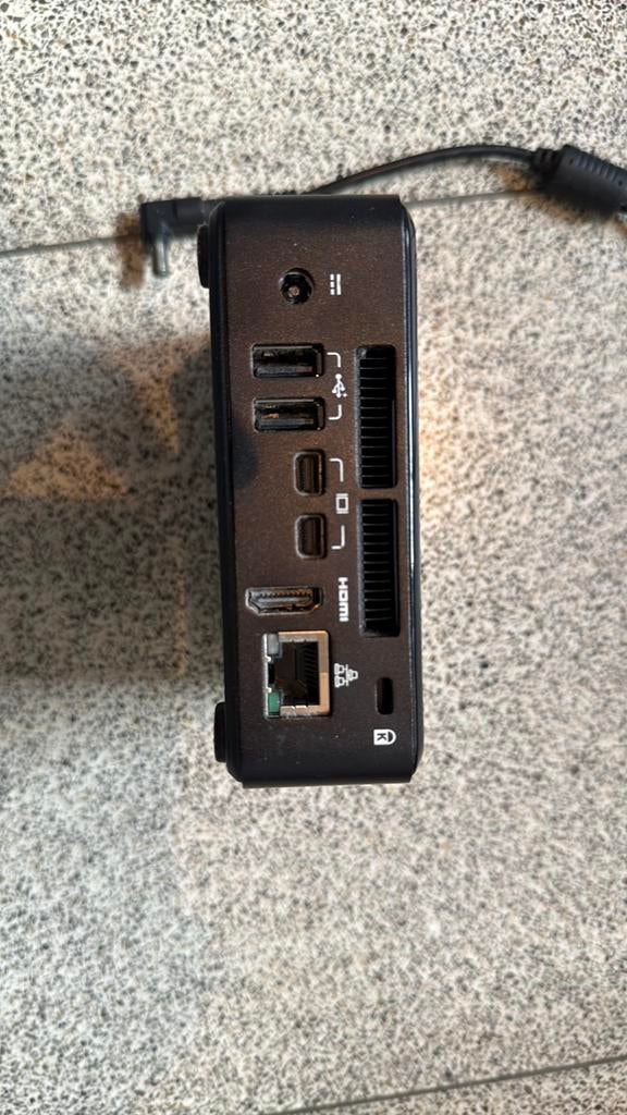 Intel NUC computer, Computers en Software, Ophalen, Gebruikt, 16 GB, 2 tot 3 Ghz