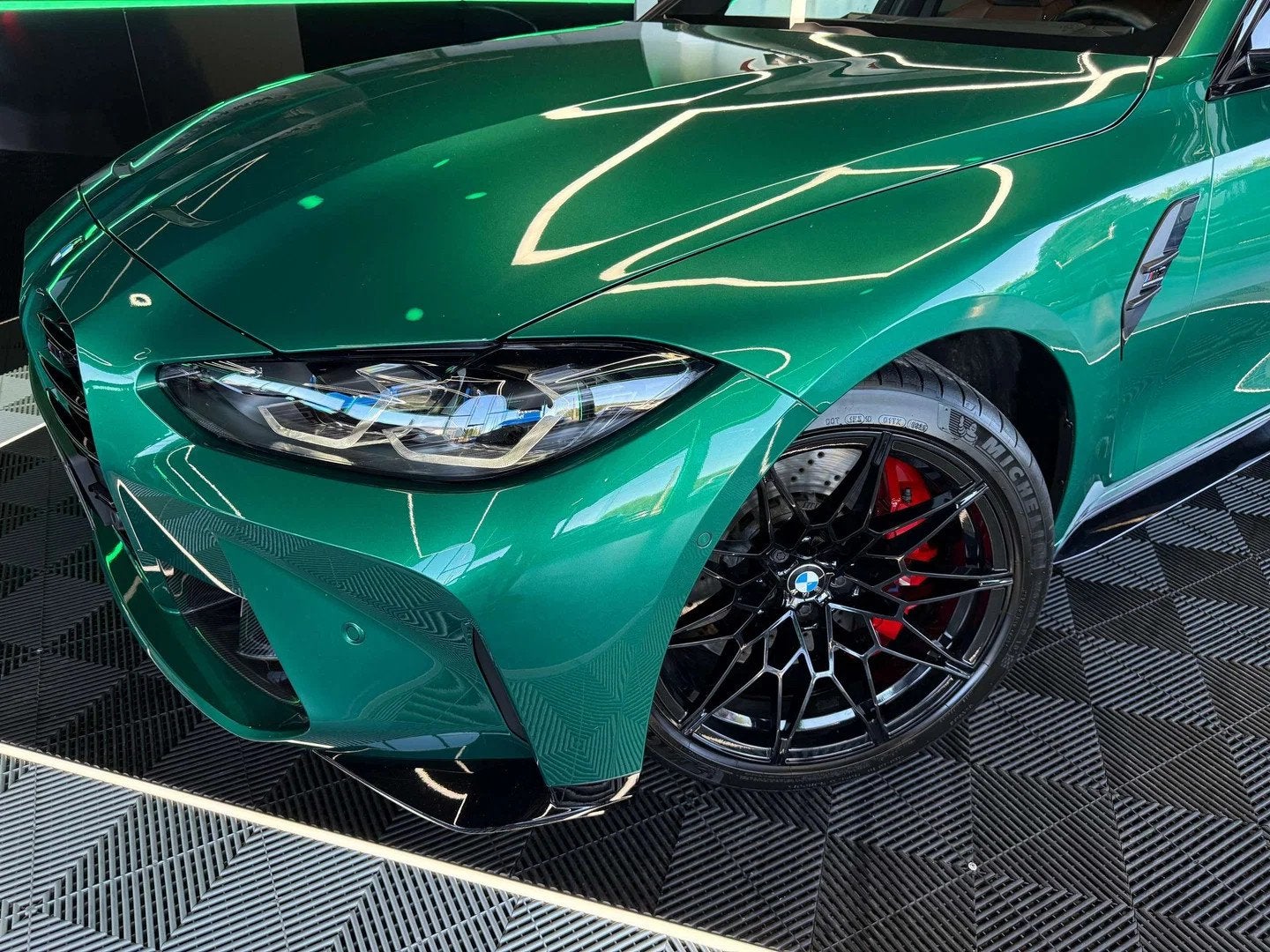 BMW M3 M3 3.0 xDrive // Grand écran // Carbon, Autos, Cuir, Achat, 375 kW, https://public.car-pass.be/vhr/6e021558-a86c-4dc0-bd3f-ce7daab55010