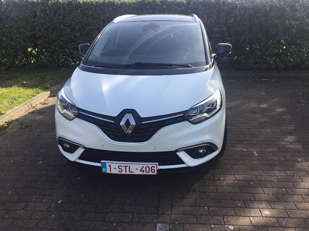 Renault Grand Scenic, Autos, Renault, Particulier, Grand Scenic, ABS, Caméra de recul, Régulateur de distance, Airbags, Air conditionné