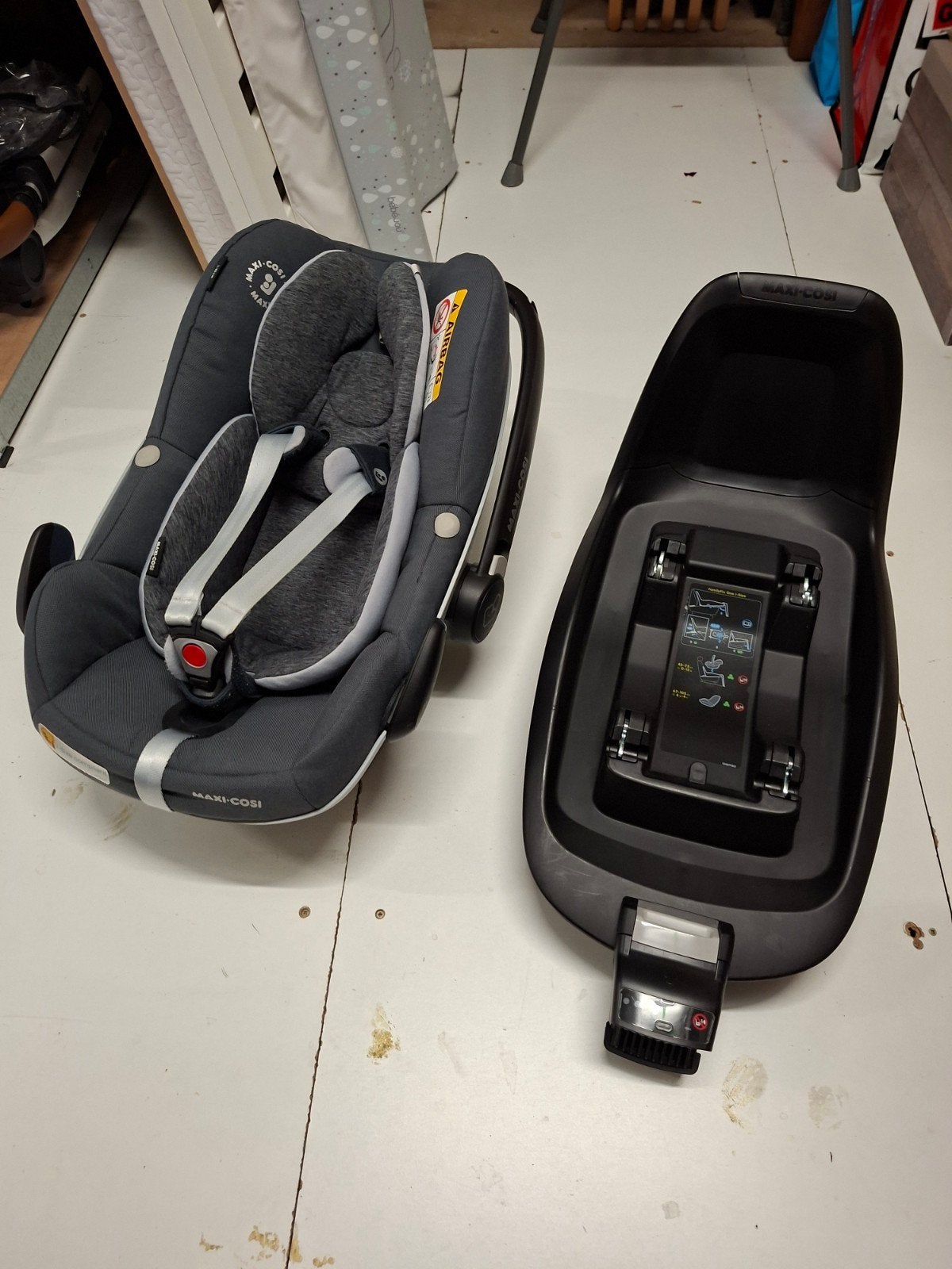 Maxi-Cosi en basis Familyfix one voor de auto, Kinderen en Baby's, Autostoeltjes, Ophalen, Maxi-Cosi, Isofix