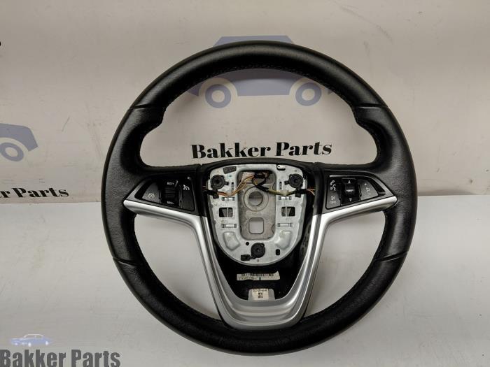 Volant d'un Opel Astra, -, -, Opel, 3 mois de garantie