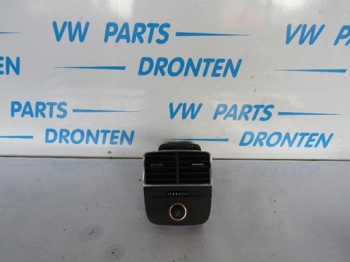Grille aération tableau de bord d'un Audi A3, -, 3 mois de garantie, Audi, Utilisé