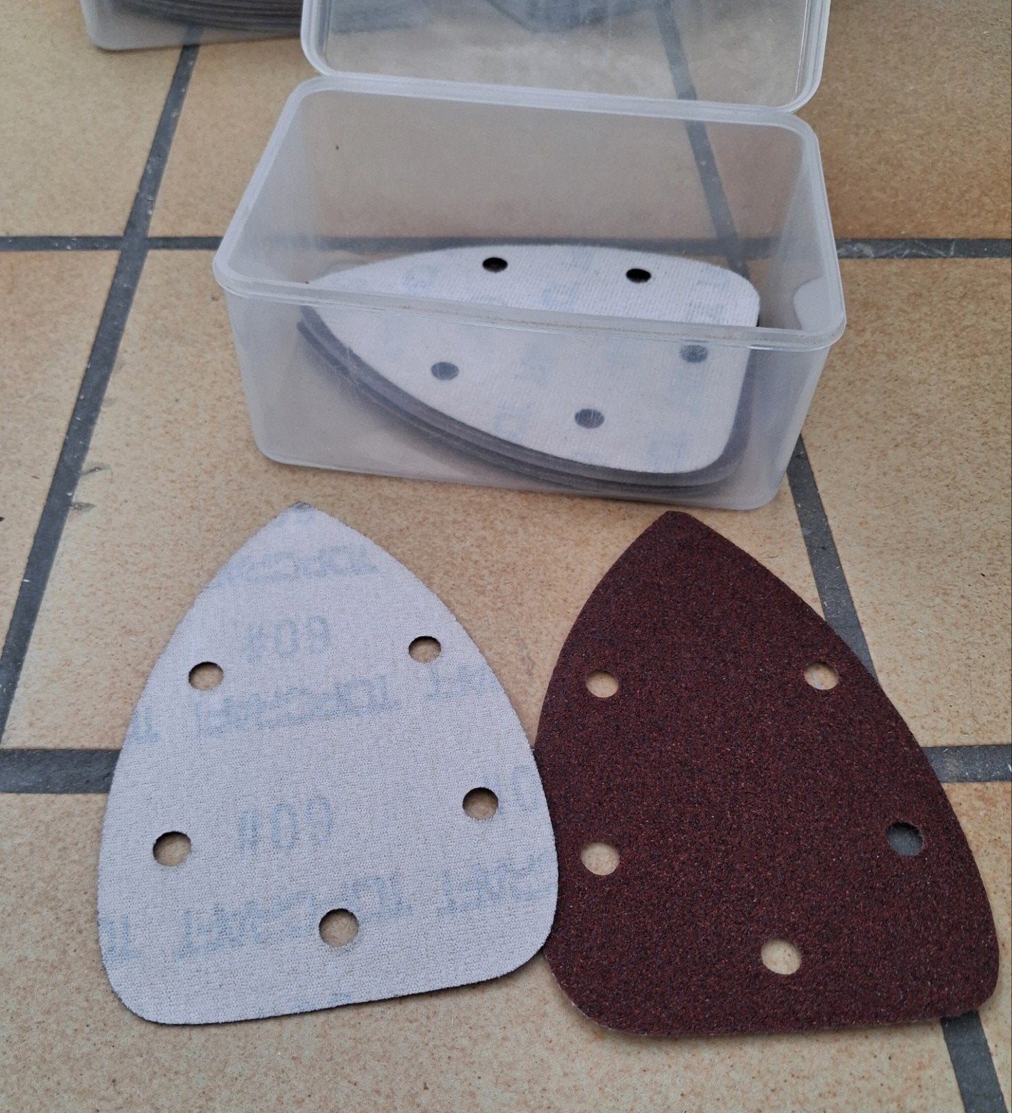 Schuurblaadjes korrel 60, 80, 100, 120 en 240., Bricolage & Construction, Enlèvement, Neuf, Ponceuse orbitale