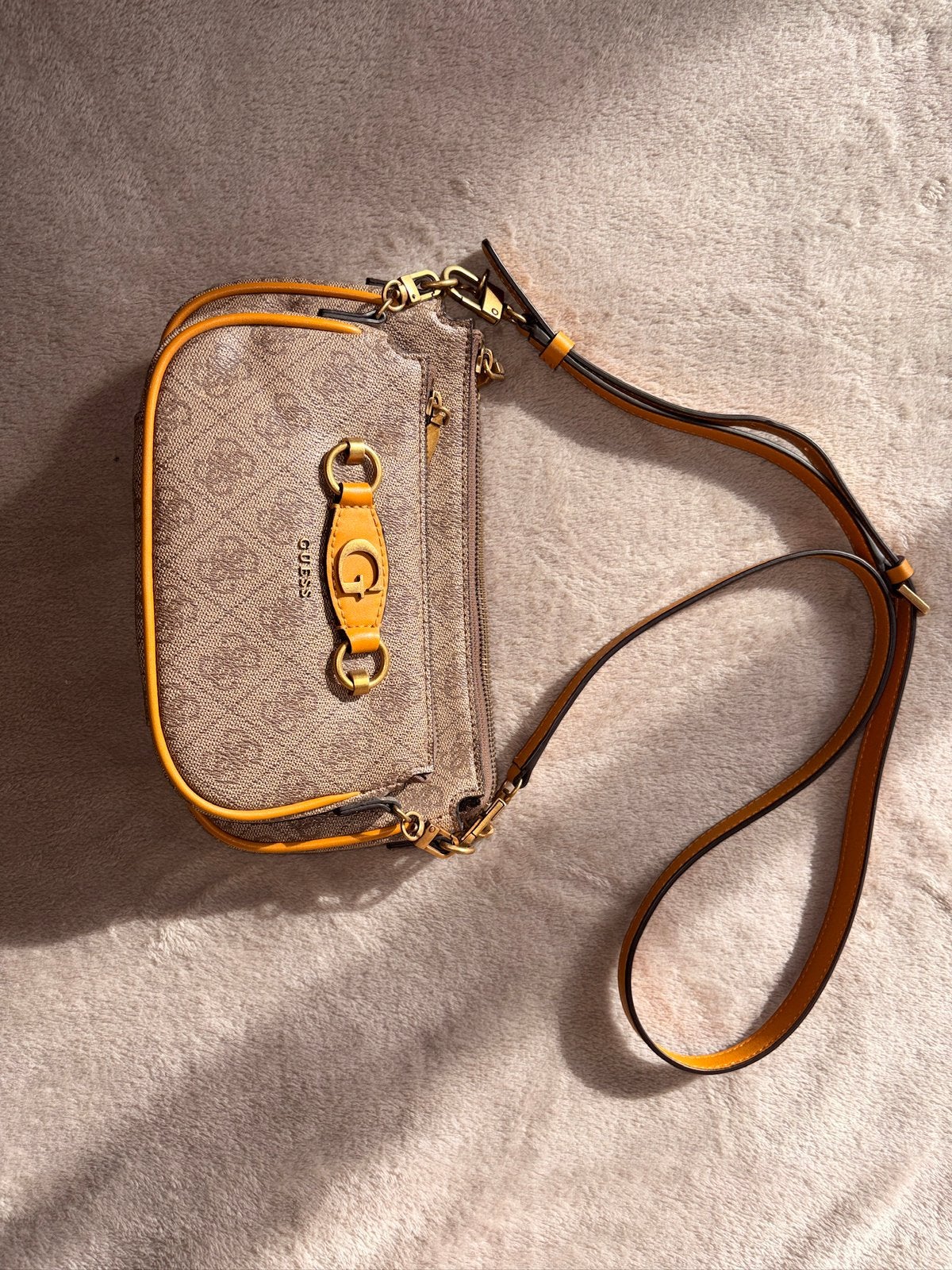 Guess sac-à-dos, Bijoux, Sacs & Beauté, Enlèvement ou Envoi, Neuf