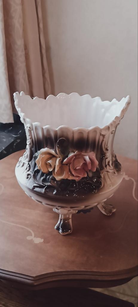 Vase ou jardinière en céramique italienne Capodimonte, Antiquités & Art, Enlèvement
