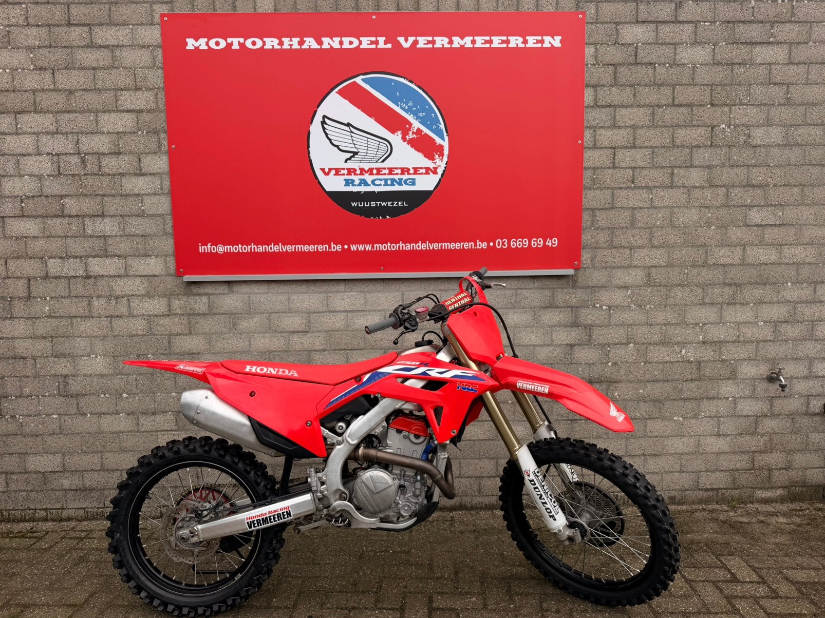 Honda CRF250 2022, Motos, Entreprise