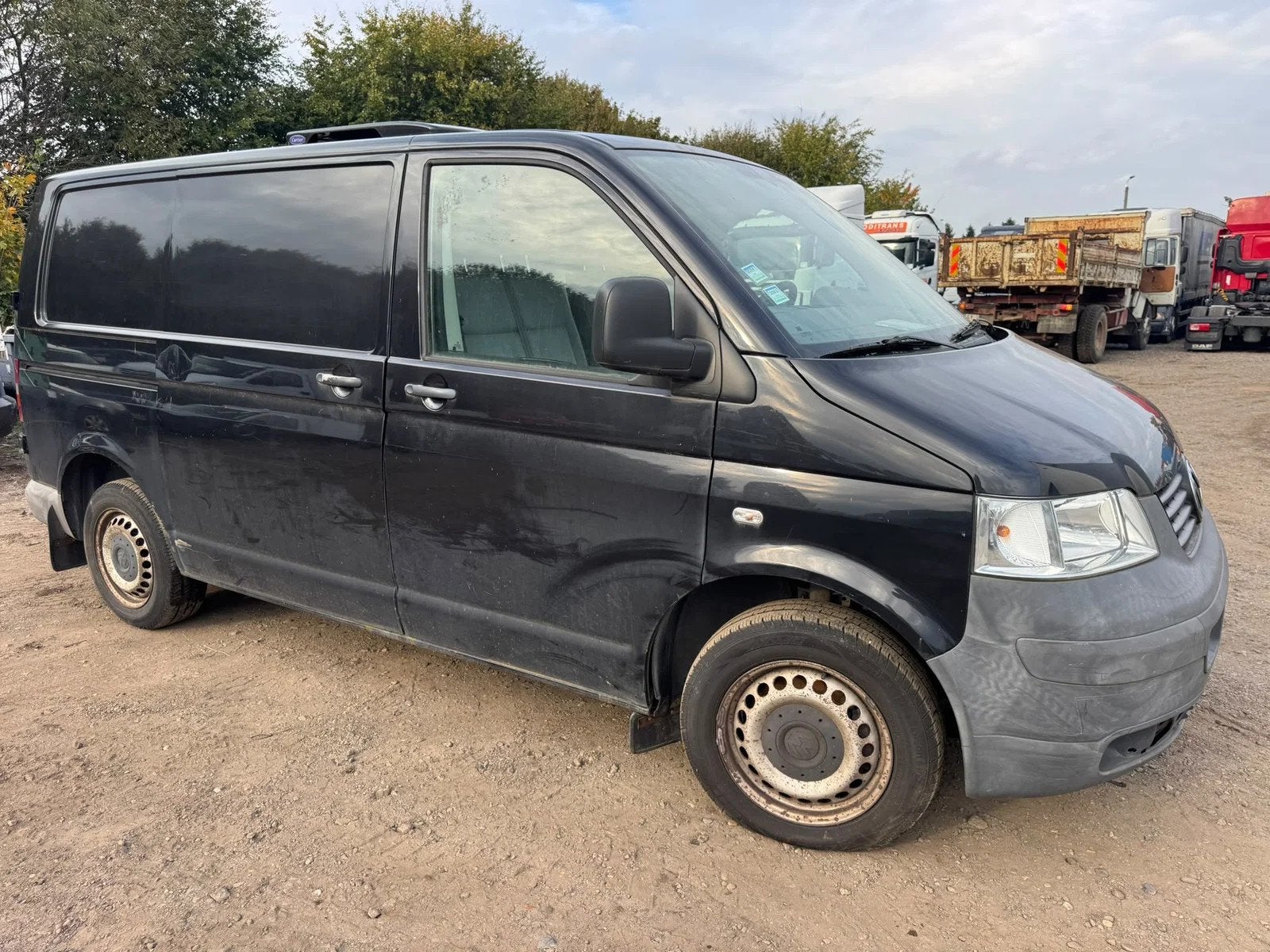 Volkswagen Transporter *FRIGO-ENGINE BROKEN* (bj 2009), Volkswagen, Zwart, 1896 cc, Overige carrosserie