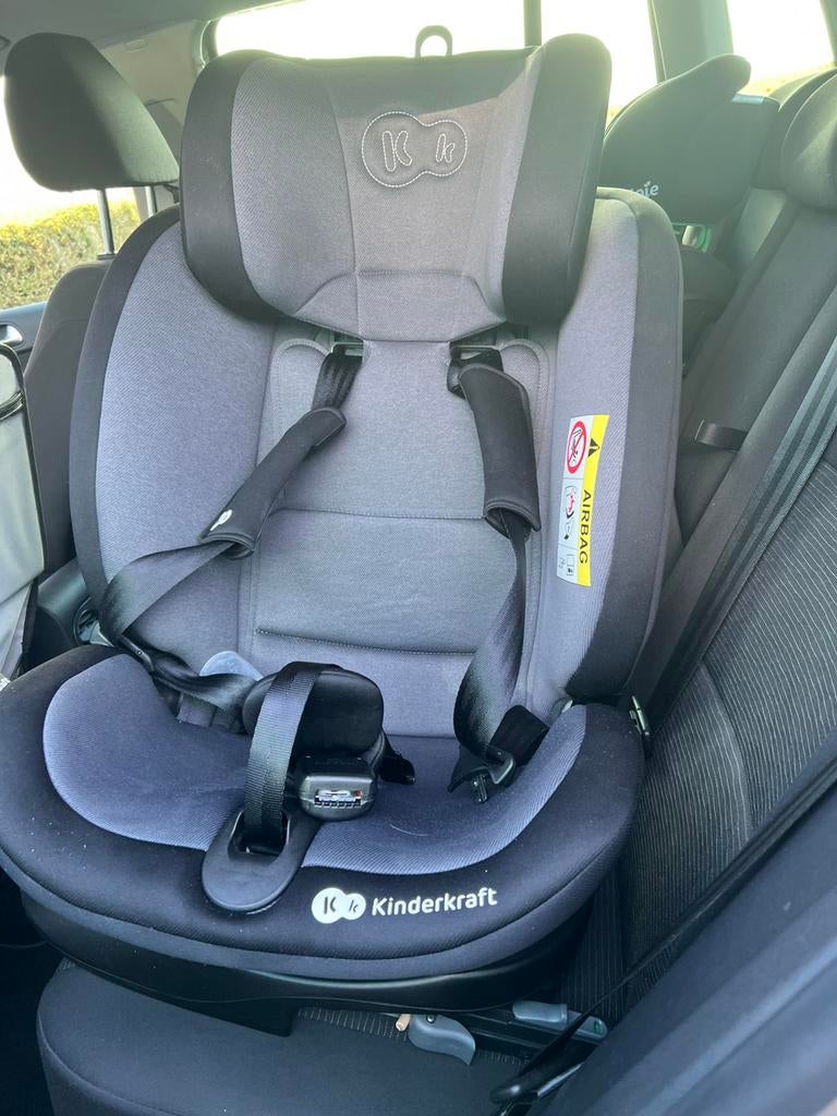 Autostoeltje, Kinderen en Baby's, Autostoeltjes, Ophalen, Zo goed als nieuw, Verstelbare rugleuning, Isofix