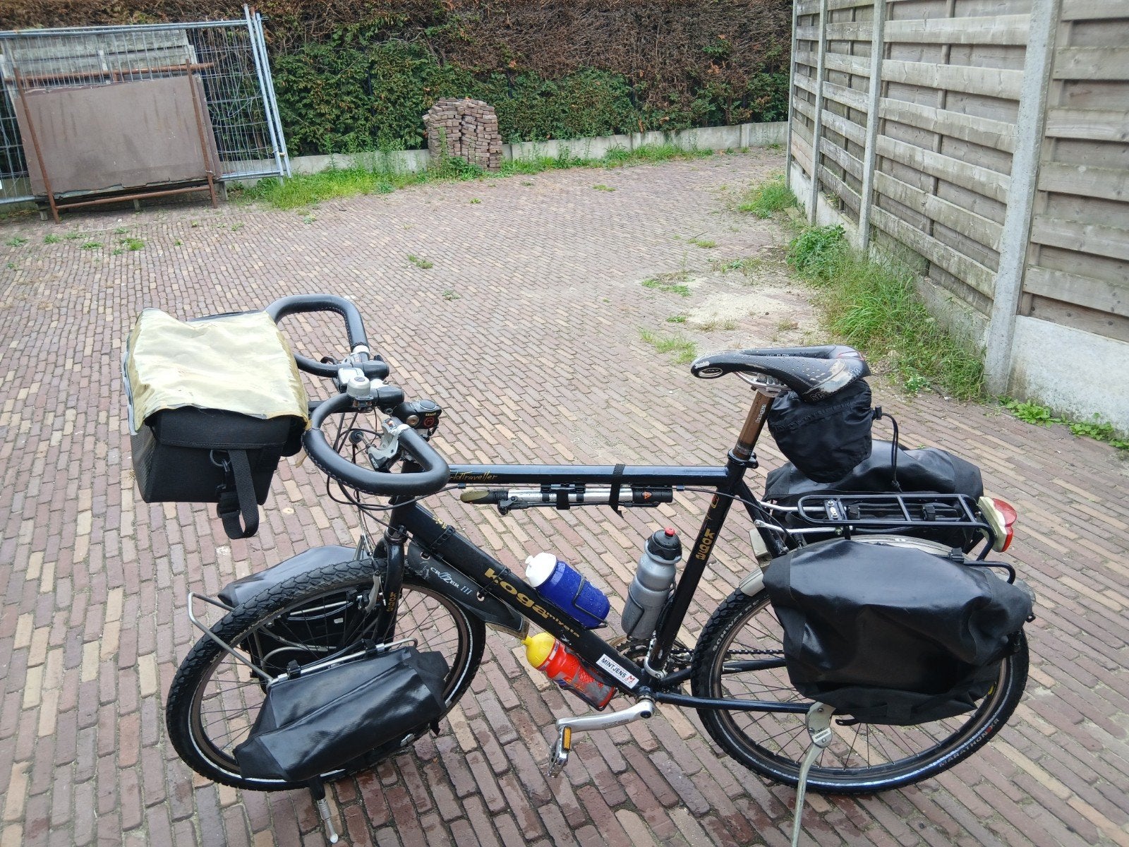 koga miyata wordtraveler, met fietstassen, Fietsen en Brommers, Ophalen, Gebruikt, Velgrem, 57 tot 61 cm