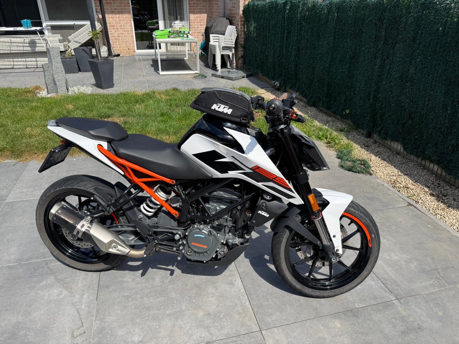 KTM 125 Duke, Motoren, Particulier, Naked bike