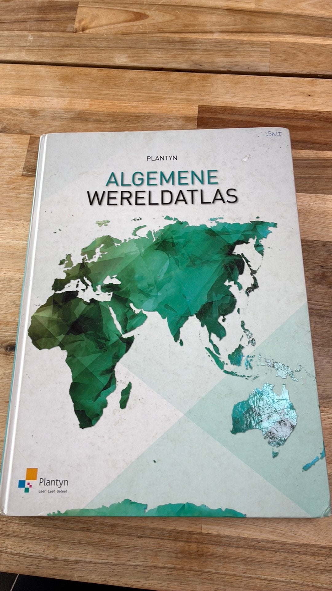 Plantyn Algemene Wereldatlas editie 2012, Boeken, Ophalen of Verzenden, Dirk Vanderhallen Etienne Van Hecke